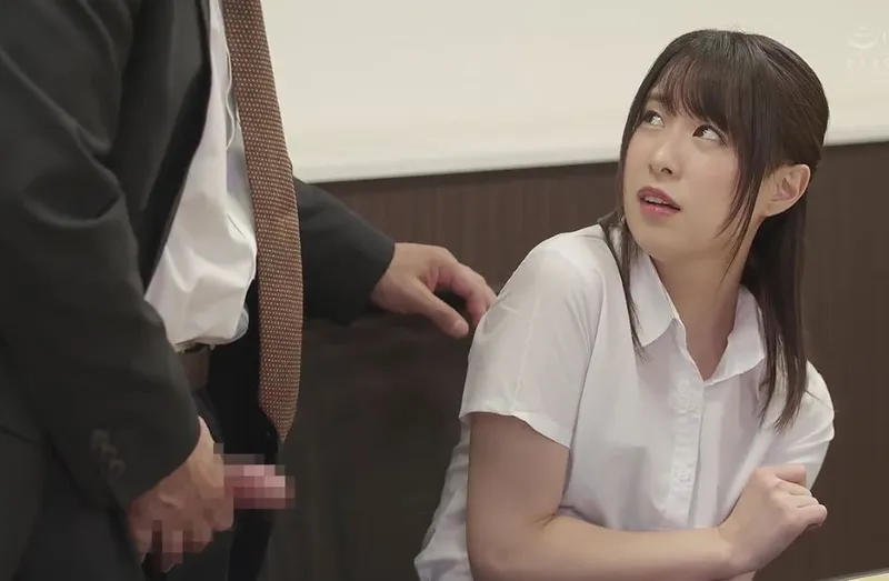 Gấu quê thảm thương và cạm bẫy ở công ty trên phố tokyo